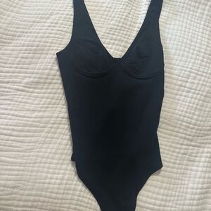 Babaton Black Bodysuit